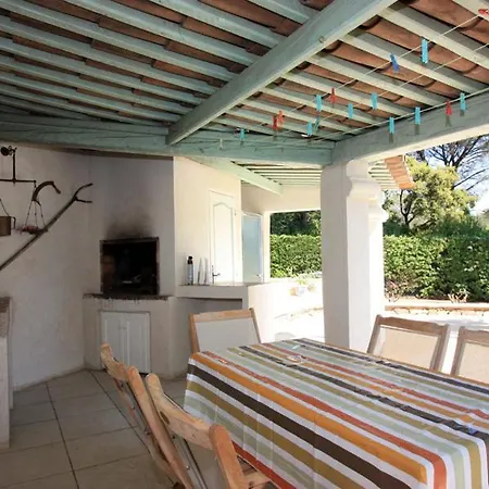 Saint-raphael Sleeps 6 Pool Villa