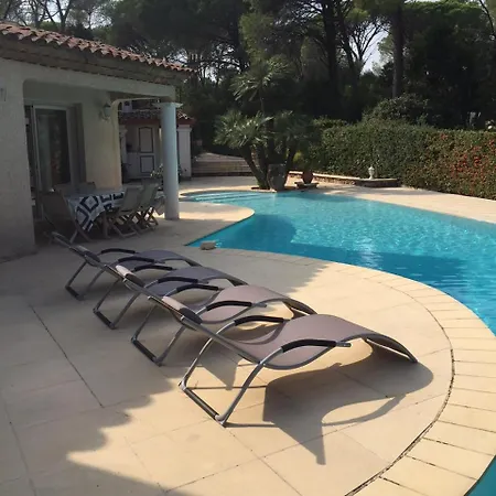 Villa Saint-raphael Sleeps 6 Pool *
